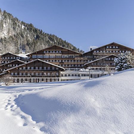 Huus Gstaad Hotel ซาเน็น ภายนอก รูปภาพ